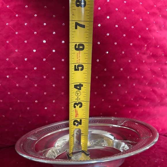 Elegant sterling Silver Plated Bowl - Picture 4 of 9